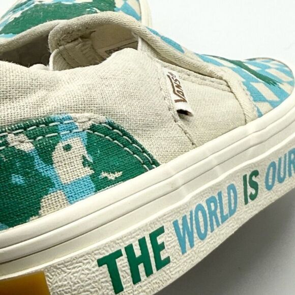 Vans Asher Slip-On Canvas Sneakers The World Is Ours - Kids US 13 - Picture 9 of 11